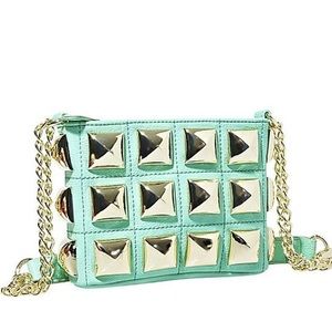 🎒  NWT Betsey Johnson Stud Muffin Studded Bag in Gumby